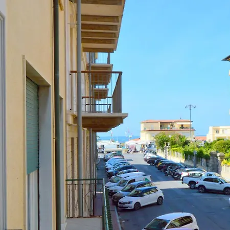Miraggio Sei Viareggio